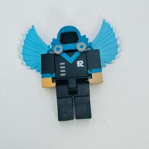 ROBL0X VURSE - Series 2 Action Figure Complete with Helmet Blue Wings (NO CODE)
